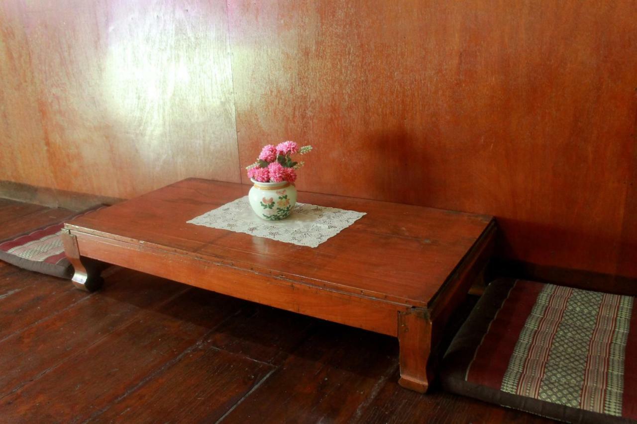 Ban Khun Rin Homestay Amphawa Exterior photo