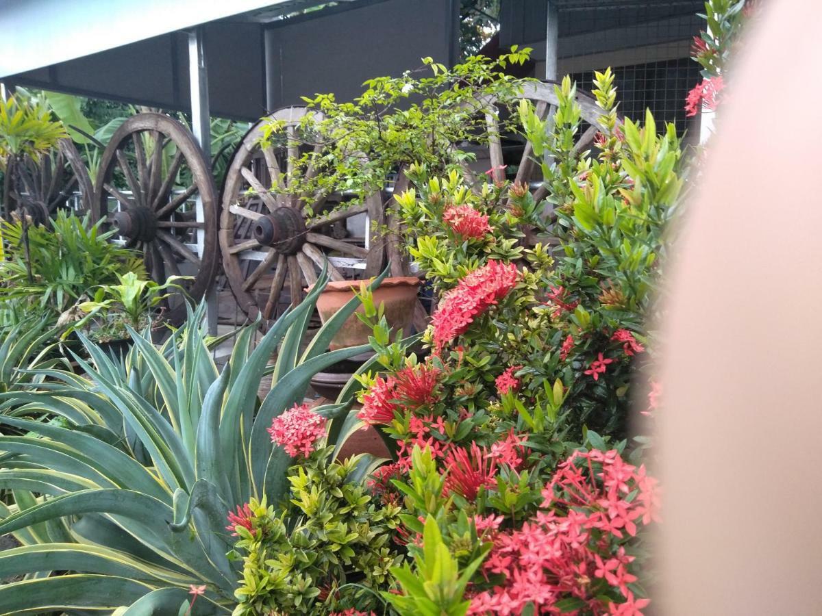 Ban Khun Rin Homestay Amphawa Exterior photo